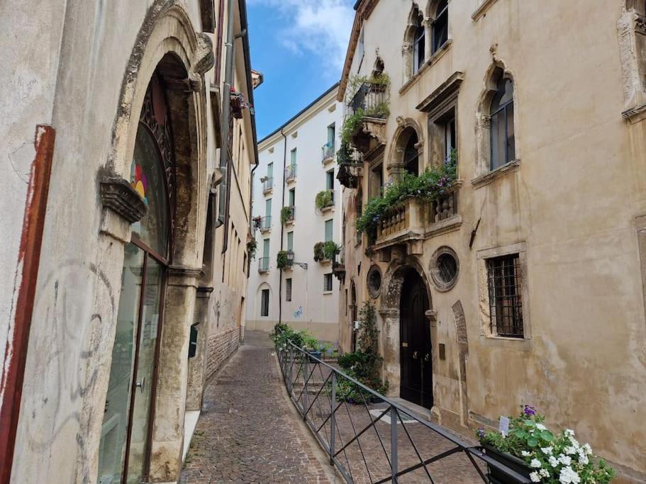 Altea'S Sweet Home In Piazza,Basilica Palladiana Vicenza Buitenkant foto